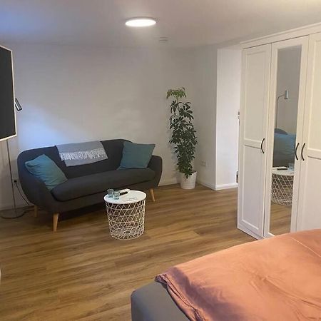 Klein Aber Oho! Neues Apartment In Stadt- Und Fuldanaehe Kassel Bagian luar foto