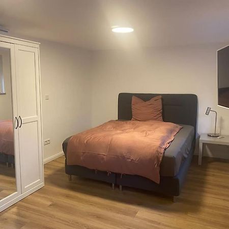 Klein Aber Oho! Neues Apartment In Stadt- Und Fuldanaehe Kassel Bagian luar foto